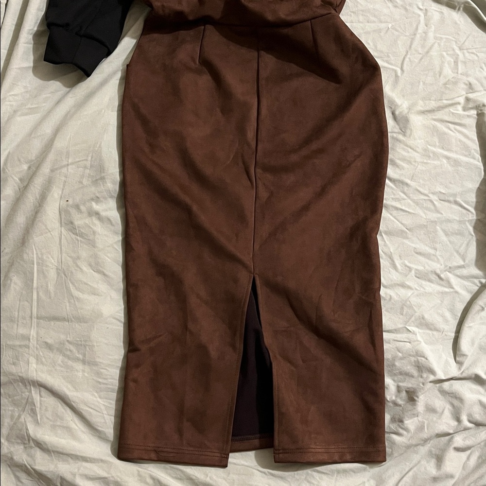 Carhartt Dark Brown and Black Hooded Dress - Picture 2 of 3